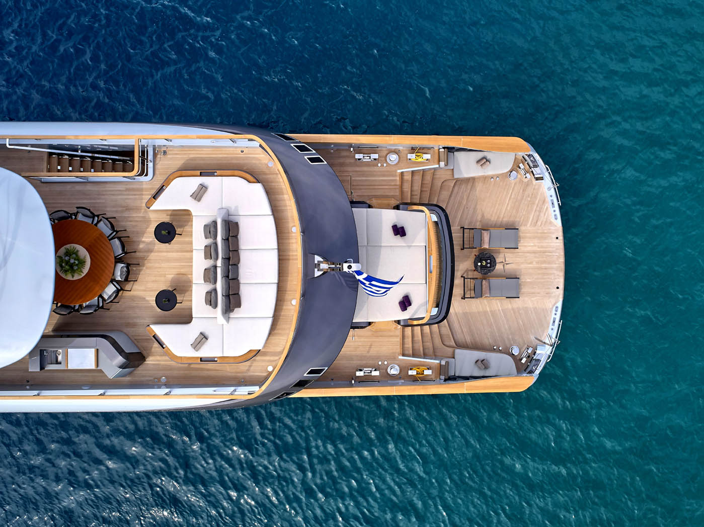THE ONE Yacht & Design | GECO